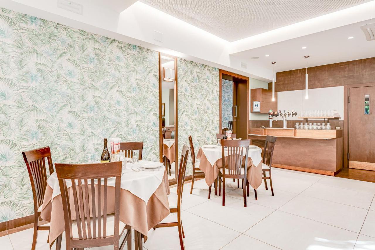 Hotel Fantini Gatteo a Mare Dış mekan fotoğraf