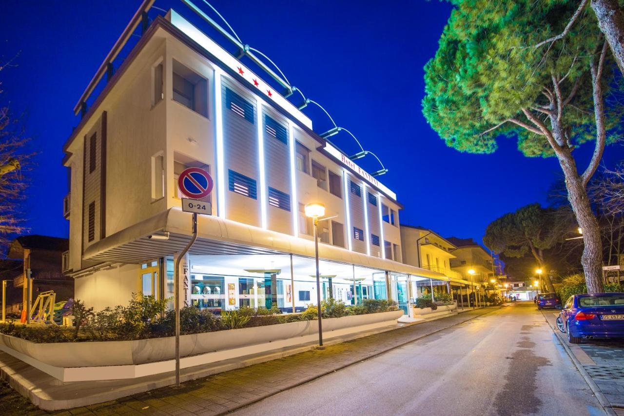 Hotel Fantini Gatteo a Mare Dış mekan fotoğraf